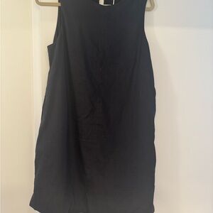 Everlane Classic Black Tank Top